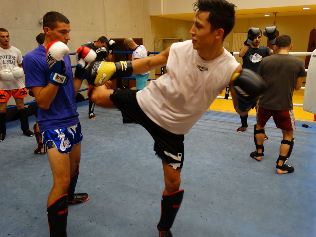 Entrainement avec Yoann Lidon ,octobre 2016 - Energy Fight Club dsc02833.jpg (large)
