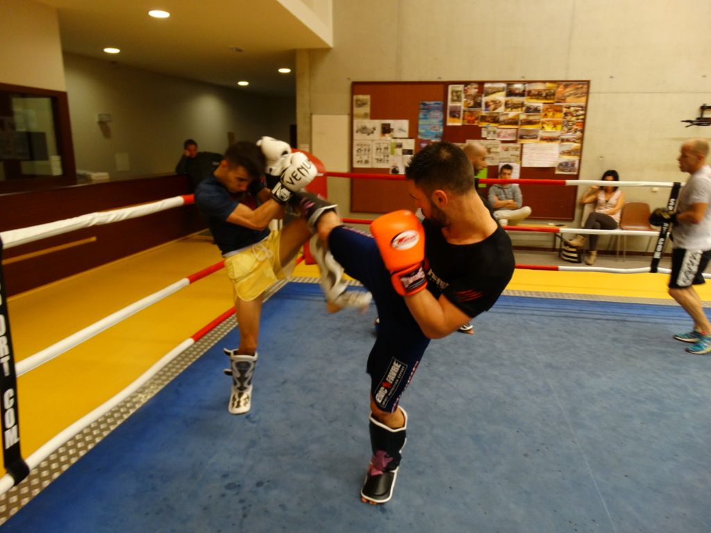 Entrainement avec Yoann Lidon ,octobre 2016 - Energy Fight Club dsc02845.jpg (large)