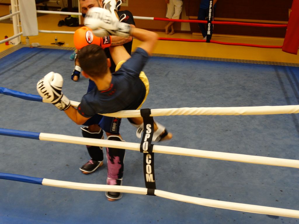 Entrainement avec Yoann Lidon ,octobre 2016 - Energy Fight Club dsc02875.jpg (large)