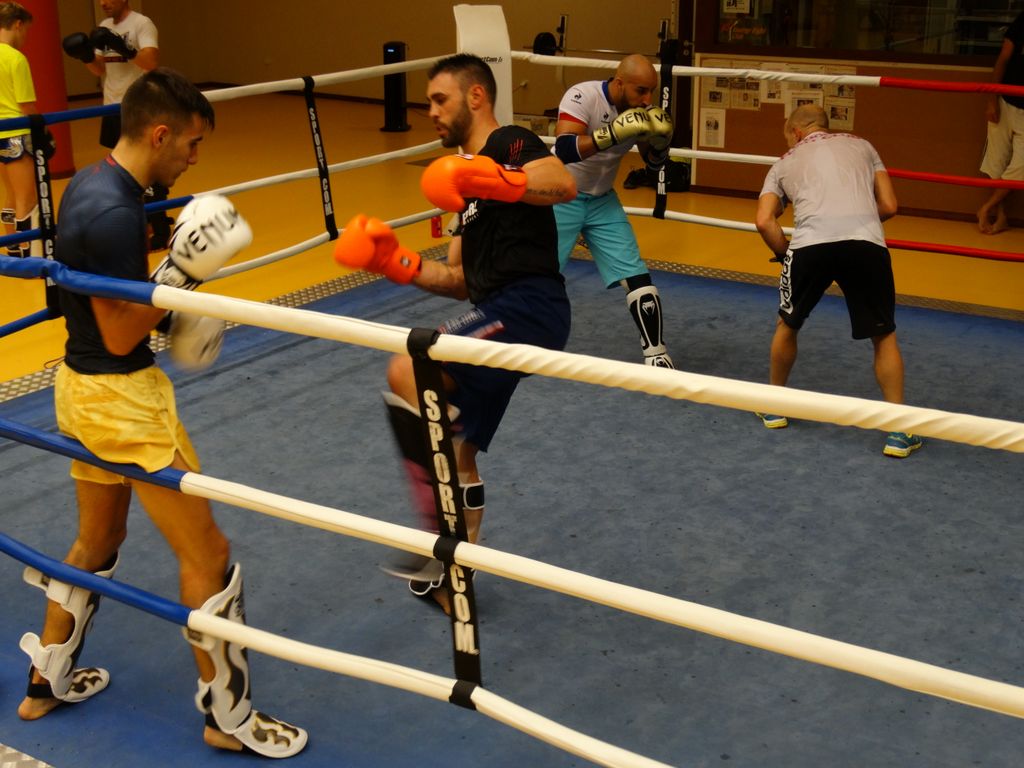 Entrainement avec Yoann Lidon ,octobre 2016 - Energy Fight Club dsc02878.jpg (large)