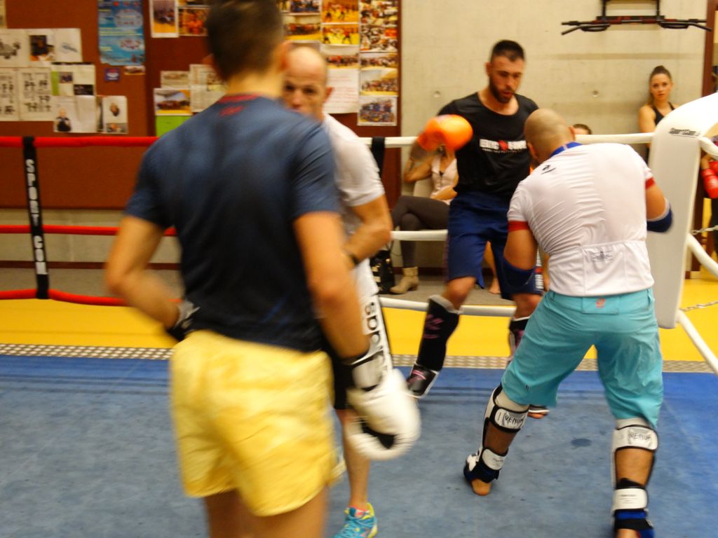 Entrainement avec Yoann Lidon ,octobre 2016 - Energy Fight Club dsc02891.jpg (large)