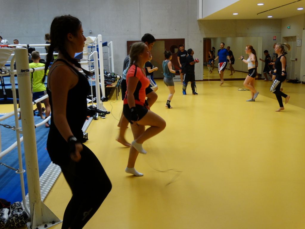 Entrainement Boxe Thaï.Dojo Lons le Saunier septembre 2016 - Energy Fight Club energy_fight_club__14_.jpg (large)