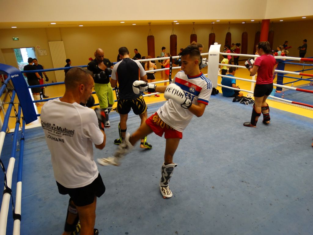Entrainement Boxe Thaï.Dojo Lons le Saunier septembre 2016 - Energy Fight Club energy_fight_club__1_.jpg (large)
