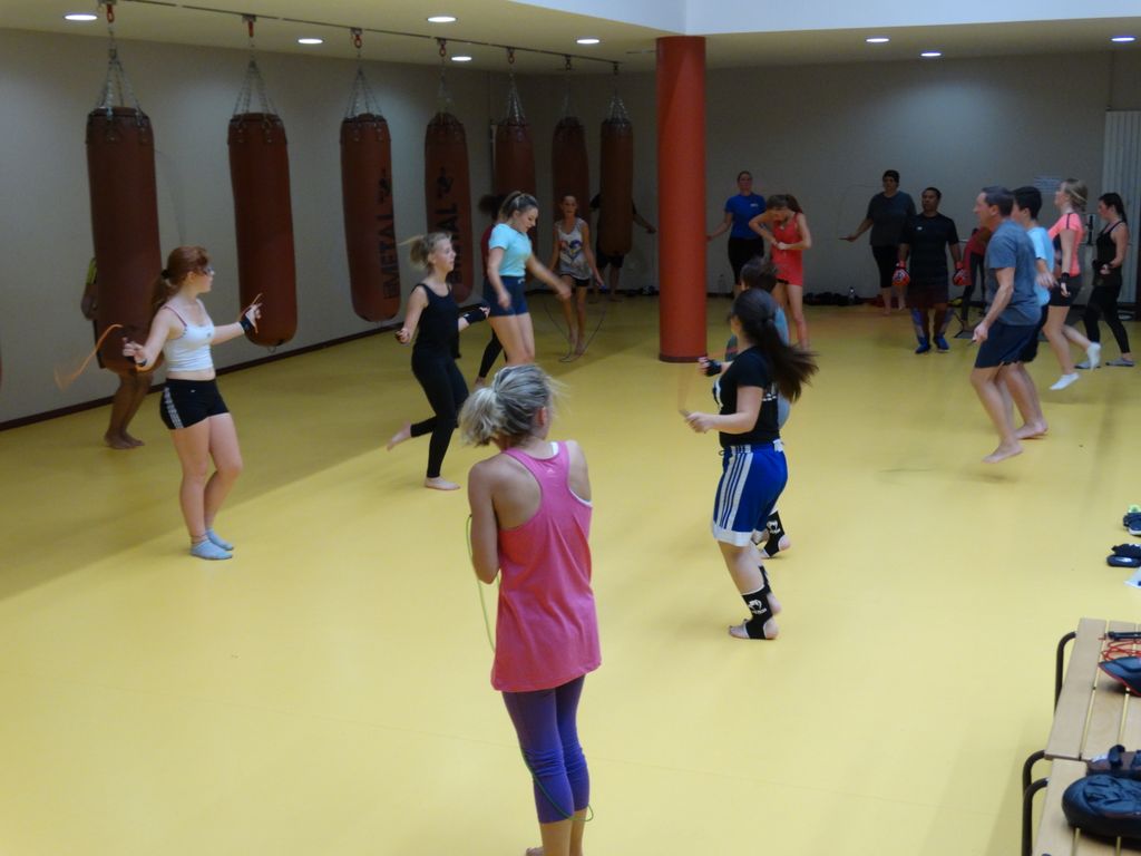 Entrainement Boxe Thaï.Dojo Lons le Saunier septembre 2016 - Energy Fight Club energy_fight_club__21_.jpg (large)