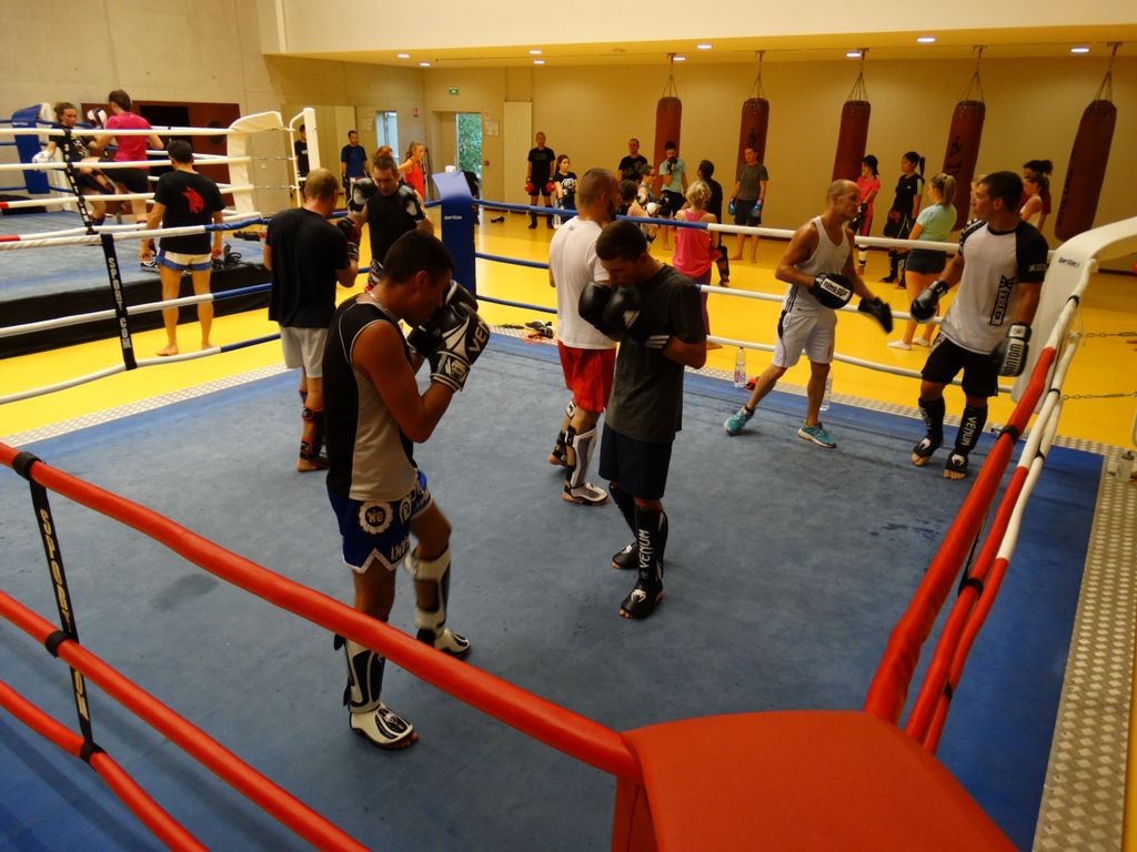 Entrainement Boxe Thaï.Dojo Lons le Saunier septembre 2016 - Energy Fight Club energy_fight_club__40_.jpg (large)