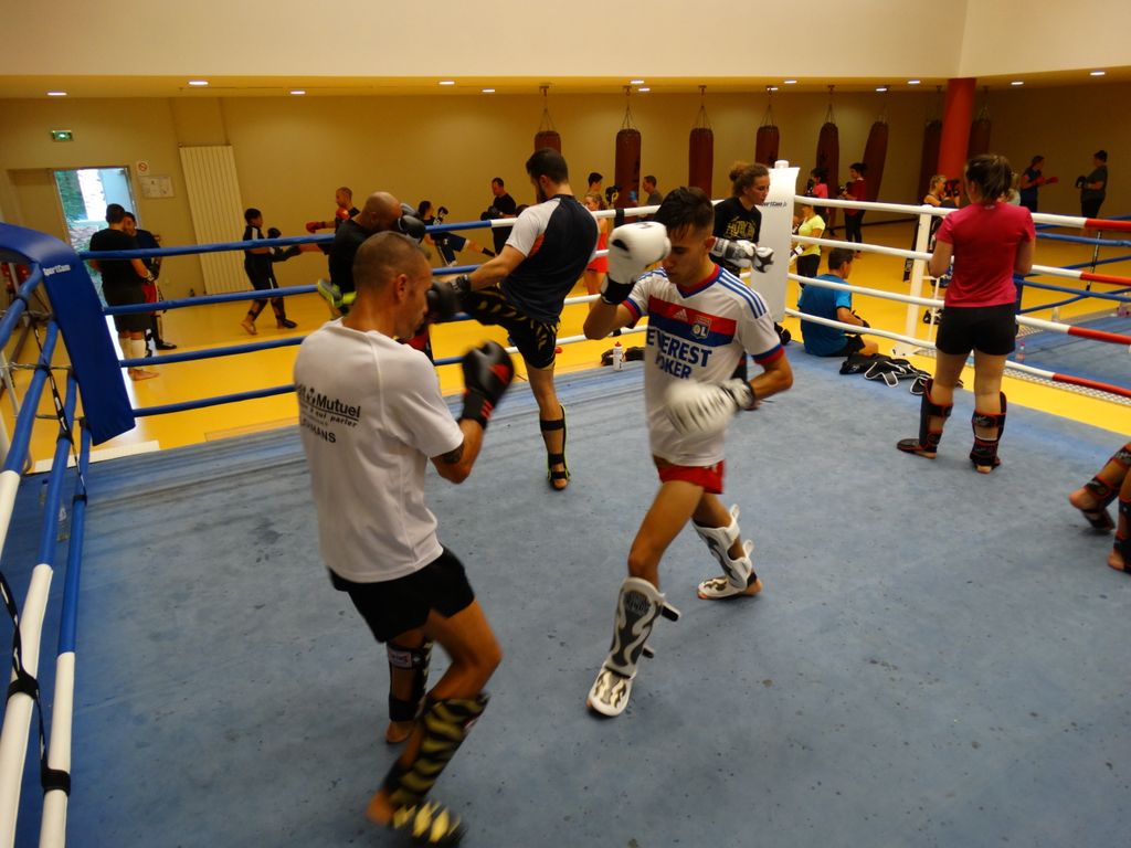 Entrainement Boxe Thaï.Dojo Lons le Saunier septembre 2016 - Energy Fight Club energy_fight_club__63_.jpg (large)
