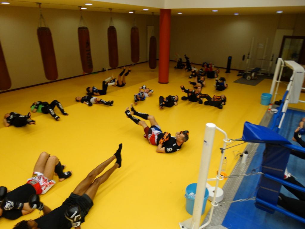 Entrainement 2017 - 2018 avec le nouveau tapis de ring Venum - Energy Fight Club dsc03153.jpg (large)