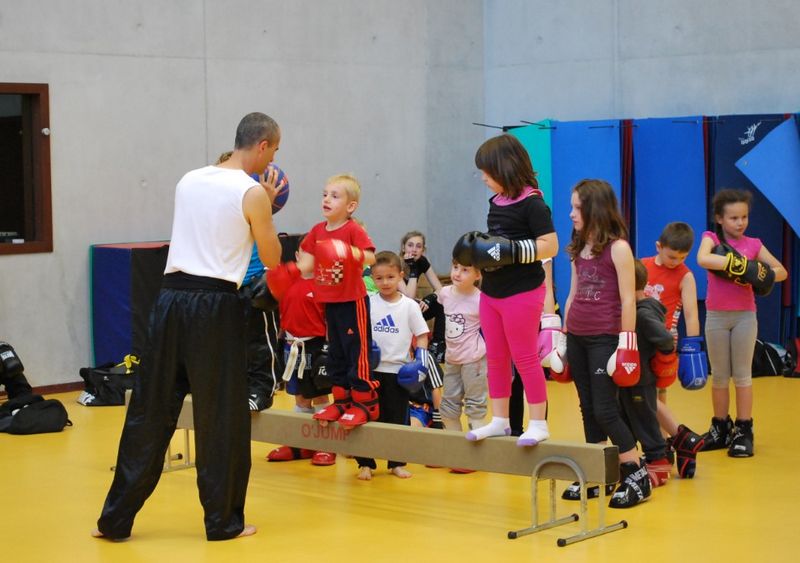 Passage ceintures jeunes 2014 - Energy Fight Club 26.jpg (large)