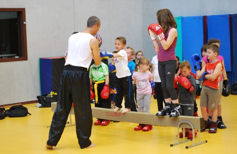 Passage ceintures jeunes 2014 - Energy Fight Club 27.jpg (large)