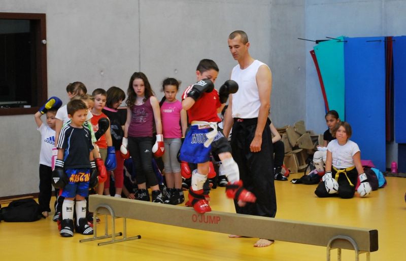 Passage ceintures jeunes 2014 - Energy Fight Club 28.jpg (large)