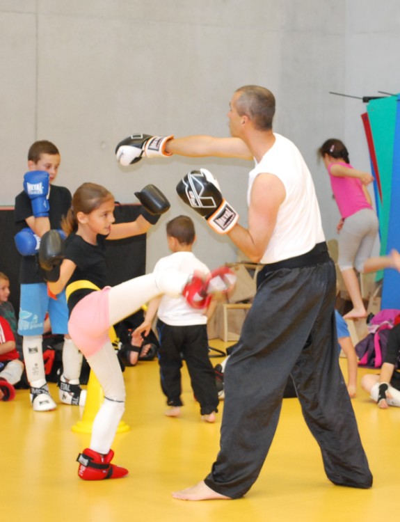 Passage ceintures jeunes 2014 - Energy Fight Club 39.jpg (large)