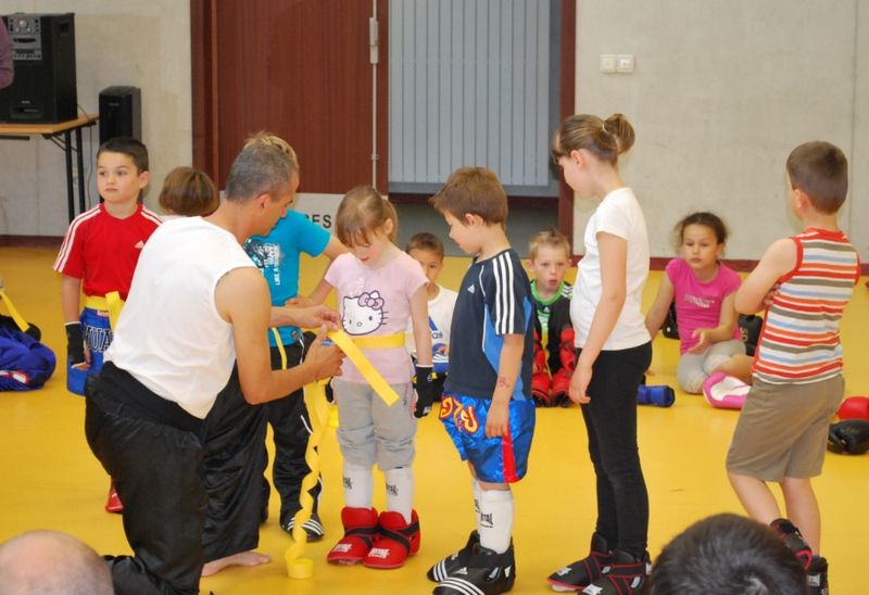 Passage ceintures jeunes 2014 - Energy Fight Club 56.jpg (large)