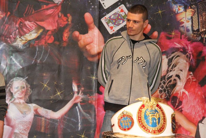 Gala 2014 - Energy Fight Club img_1760.jpg (large)