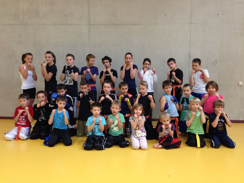 Groupe jeunes 2013 - Energy Fight Club img_4571.jpg (large)